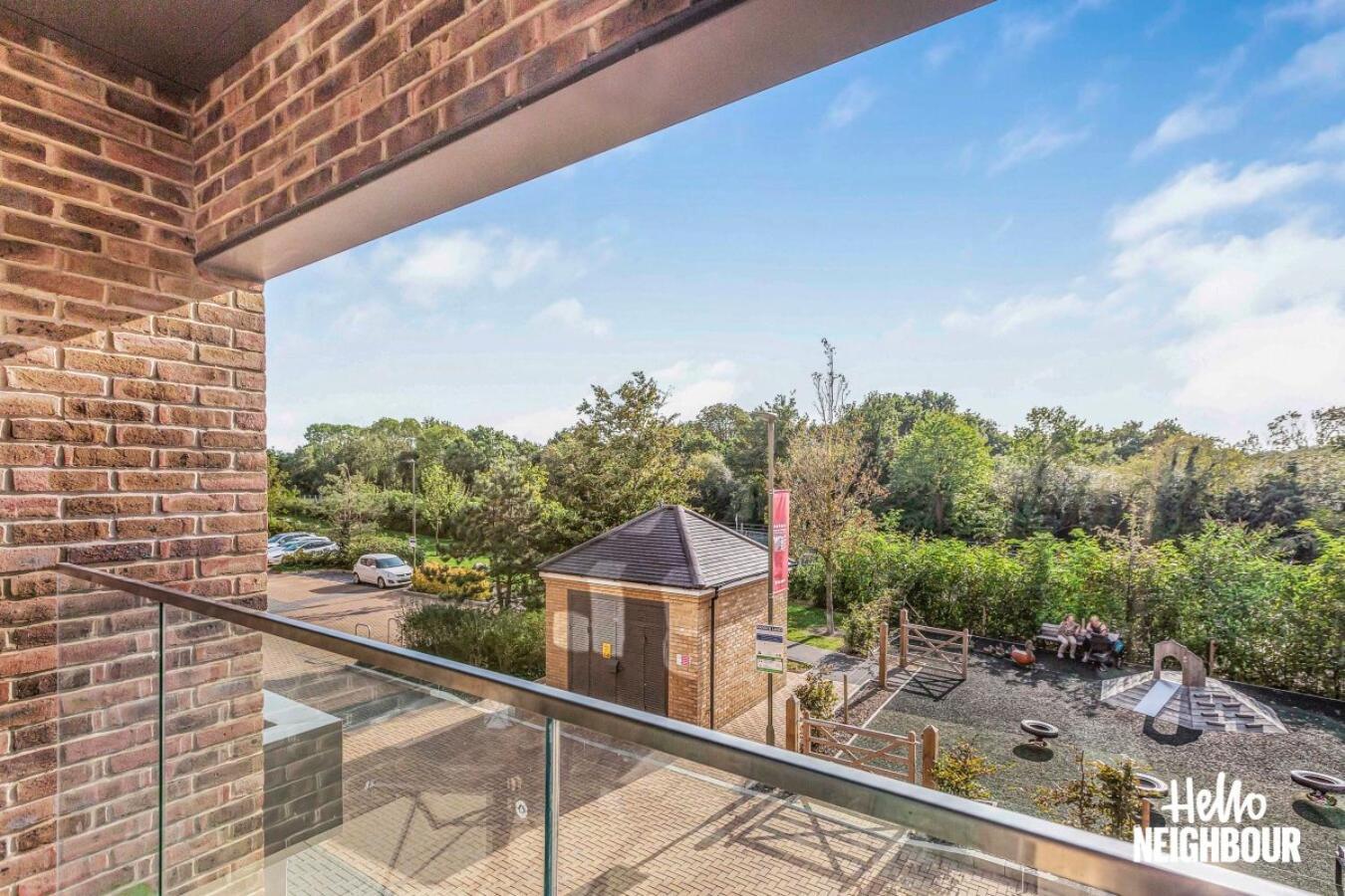 Modern 1 Bedroom Apartment With Parking In Colindale, London إدجوير المظهر الخارجي الصورة